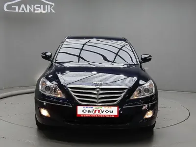 Hyundai Genesis 2008, 94874 км, за 2410.42 USD