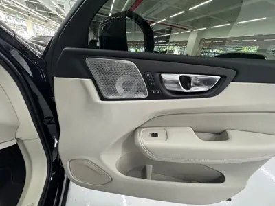 Volvo XC60 2026, 1073 км, за 41354.86 USD - фото 14
