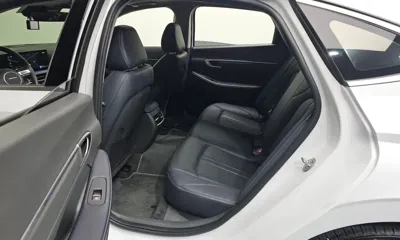 Hyundai Sonata 2024, 52251 км, за 17561.17 USD - фото 11
