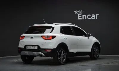 Kia Stonic 2018, 91744 км, за 6837.27 USD