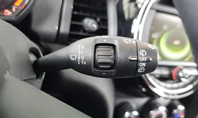 MINI Cooper 2018, 38758 км, за 8131.68 USD - фото 19