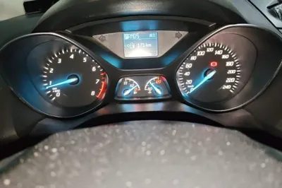 Ford Kuga 2015, 156800 км, за 3839 USD - фото 11