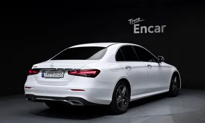 Mercedes-Benz E-Class 2023, 20109 км, за 29055.88 USD