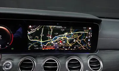 Mercedes-Benz E-Class 2023, 20109 км, за 29055.88 USD - фото 14
