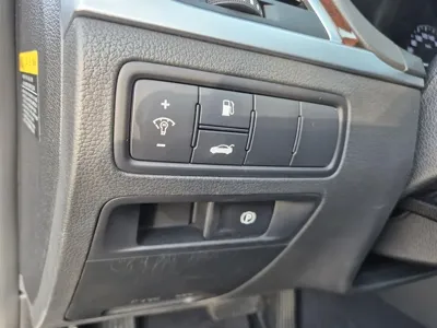 Hyundai Genesis 2016, 155152 км, за 7811.47 USD - фото 8