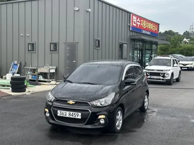 ChevroletGMDaewoo Spark 2017, 119000 км, за 2888.28 USD