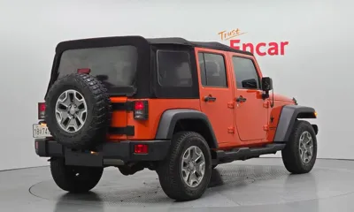 Jeep Wrangler 2015, 84241 км, за 14385.18 USD