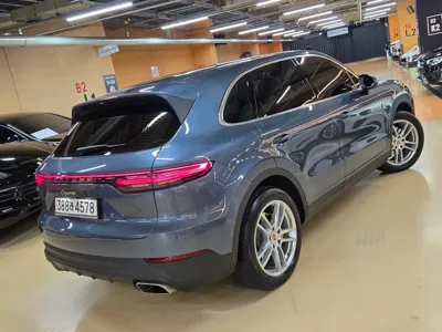 Porsche Cayenne 2020, 35854 км, за 56622.47 USD - фото 17
