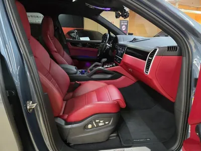 Porsche Cayenne 2020, 35854 км, за 56622.47 USD - фото 19