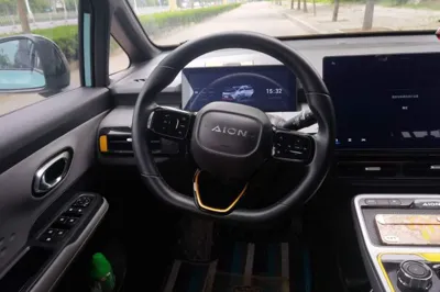 AION Y 2021, 48000 км, за 11630 USD - фото 11