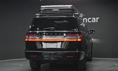 Lincoln Navigator 2019, 105569 км, за 30855.63 USD