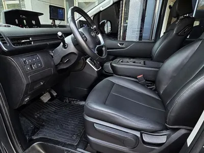 Hyundai Staria 2022, 43539 км, за 19028.74 USD - фото 6