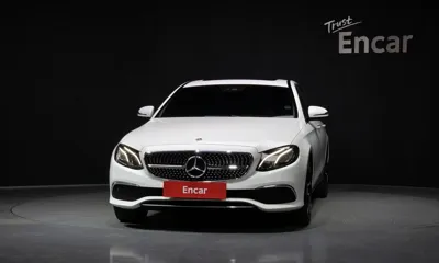 Mercedes-Benz E-Class 2020, 60482 км, за 16345.02 USD