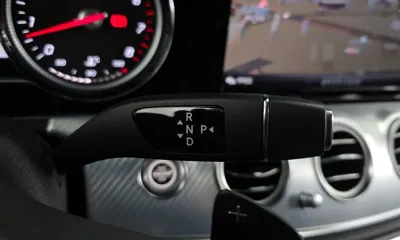Mercedes-Benz E-Class 2020, 60482 км, за 16345.02 USD - фото 9