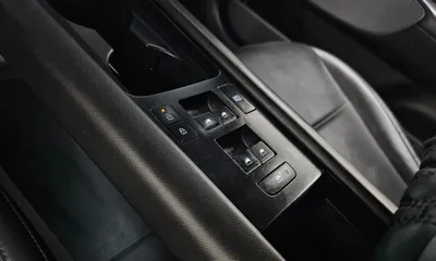 Hyundai Ioniq6 2023, 198806 км, за 13609.42 USD - фото 28