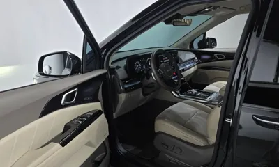 Kia Canival 2023, 33793 км, за 26865.46 USD - фото 10