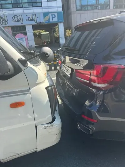 BMW X5 2018, 128787 км, за 20349.22 USD - фото 8