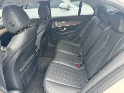 Mercedes-Benz E-Class 2020, 82874 км, за 20283.58 USD - фото 11
