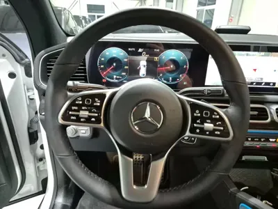 Mercedes-Benz GLE-Class 2023, 2981 км, за 57897.53 USD - фото 6