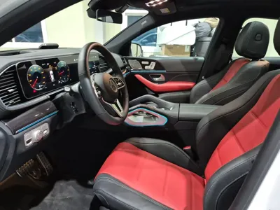 Mercedes-Benz GLE-Class 2023, 2981 км, за 57897.53 USD - фото 8