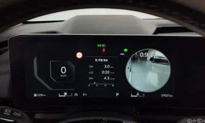 Kia Canival 2024, 37021 км, за 27947 USD - фото 8