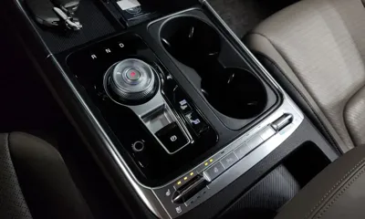 Kia Canival 2024, 37021 км, за 27947 USD - фото 9