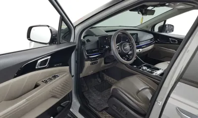 Kia Canival 2024, 37021 км, за 27947 USD - фото 10