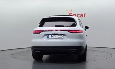 Porsche Cayenne 2019, 92385 км, за 34521.19 USD