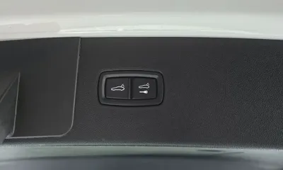 Porsche Cayenne 2019, 92385 км, за 34521.19 USD - фото 17