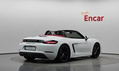 Porsche 718 2017, 123168 км, за 28226.34 USD