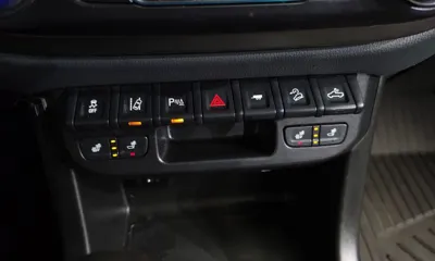 ChevroletGMDaewoo Colorado 2022, 120605 км, за 12312.71 USD - фото 29