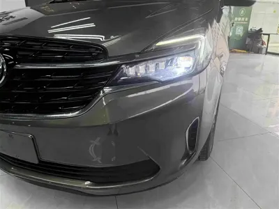 Buick GL8 2022, 133000 км, за 16744.82 USD