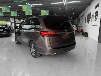 Buick GL8 2022, 133000 км, за 16744.82 USD - фото 7
