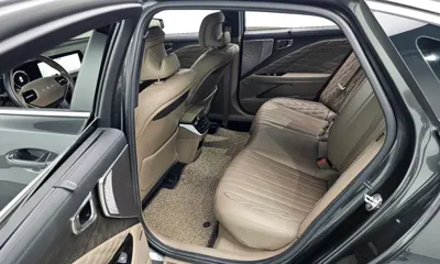 Kia K8 2022, 114009 км, за 16605.87 USD - фото 19