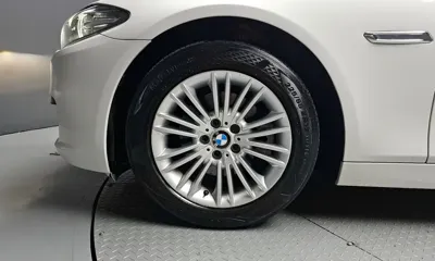 BMW 5-Series 2014, 77203 км, за 8079.35 USD