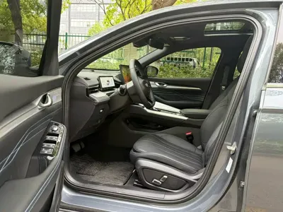 Geely Xingrui 2025, 5000 км, за 10079.26 USD
