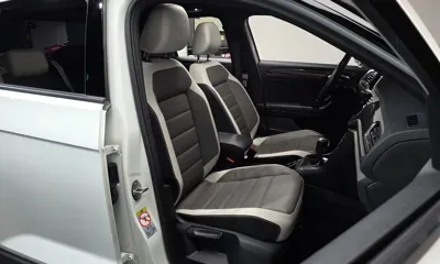 Volkswagen T-Roc 2022, 124625 км, за 15064.42 USD - фото 10
