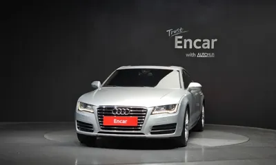 Audi A7 2013, 127555 км, за 4463.7 USD
