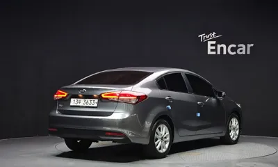 Kia K3 2016, 28351 км, за 5984.91 USD