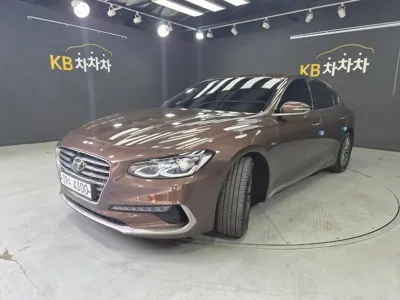 Hyundai Grandeur 2018, 89401 км, за 9446.26 USD