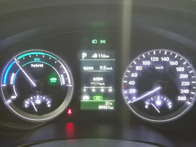 Hyundai Grandeur 2018, 89401 км, за 9432.74 USD - фото 9