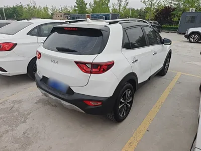 Kia kx1 Stonic 2021, 25800 км, за 11543 USD - фото 6