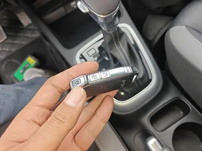 Kia kx1 Stonic 2021, 25800 км, за 11543 USD - фото 12