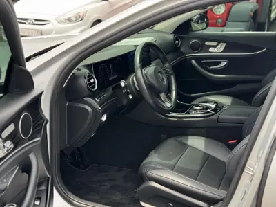 Mercedes-Benz E-Class 2017, 102691 км, за 11487.46 USD - фото 10