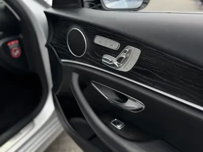 Mercedes-Benz E-Class 2017, 102691 км, за 11487.46 USD - фото 18