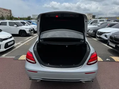 Mercedes-Benz E-Class 2017, 102691 км, за 11487.46 USD - фото 20