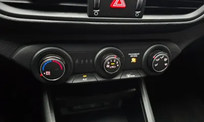 Kia K3 2022, 60399 км, за 10371.54 USD - фото 17