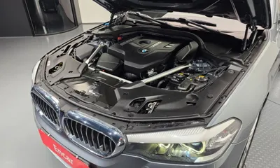 BMW 5-Series 2019, 65104 км, за 14637.02 USD - фото 6