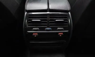 BMW 5-Series 2019, 65104 км, за 14637.02 USD - фото 27