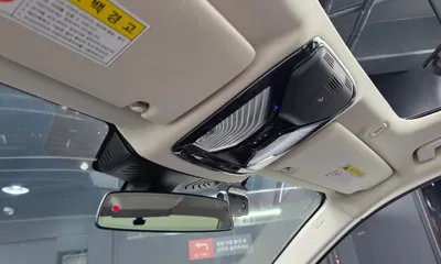 BMW 5-Series 2019, 65104 км, за 14637.02 USD - фото 29